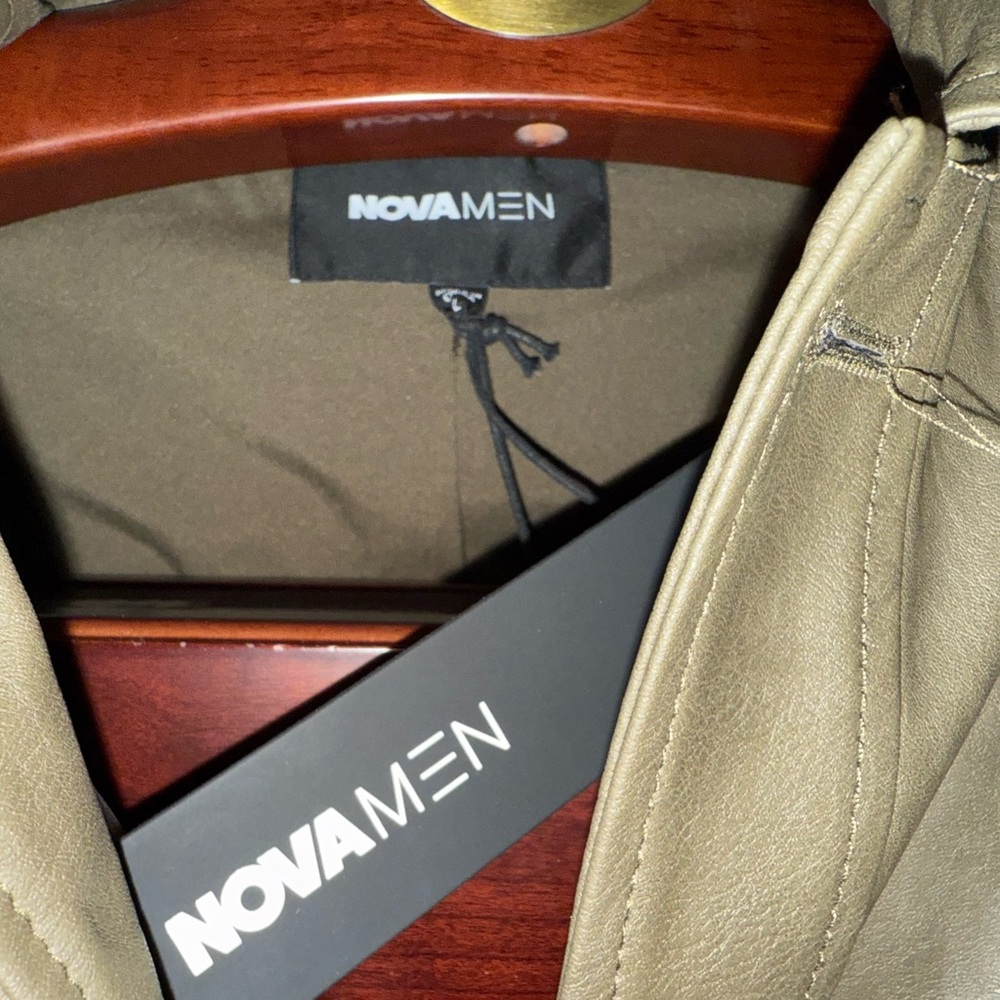 Novamen Jacket - Large - Picture 3 of 10